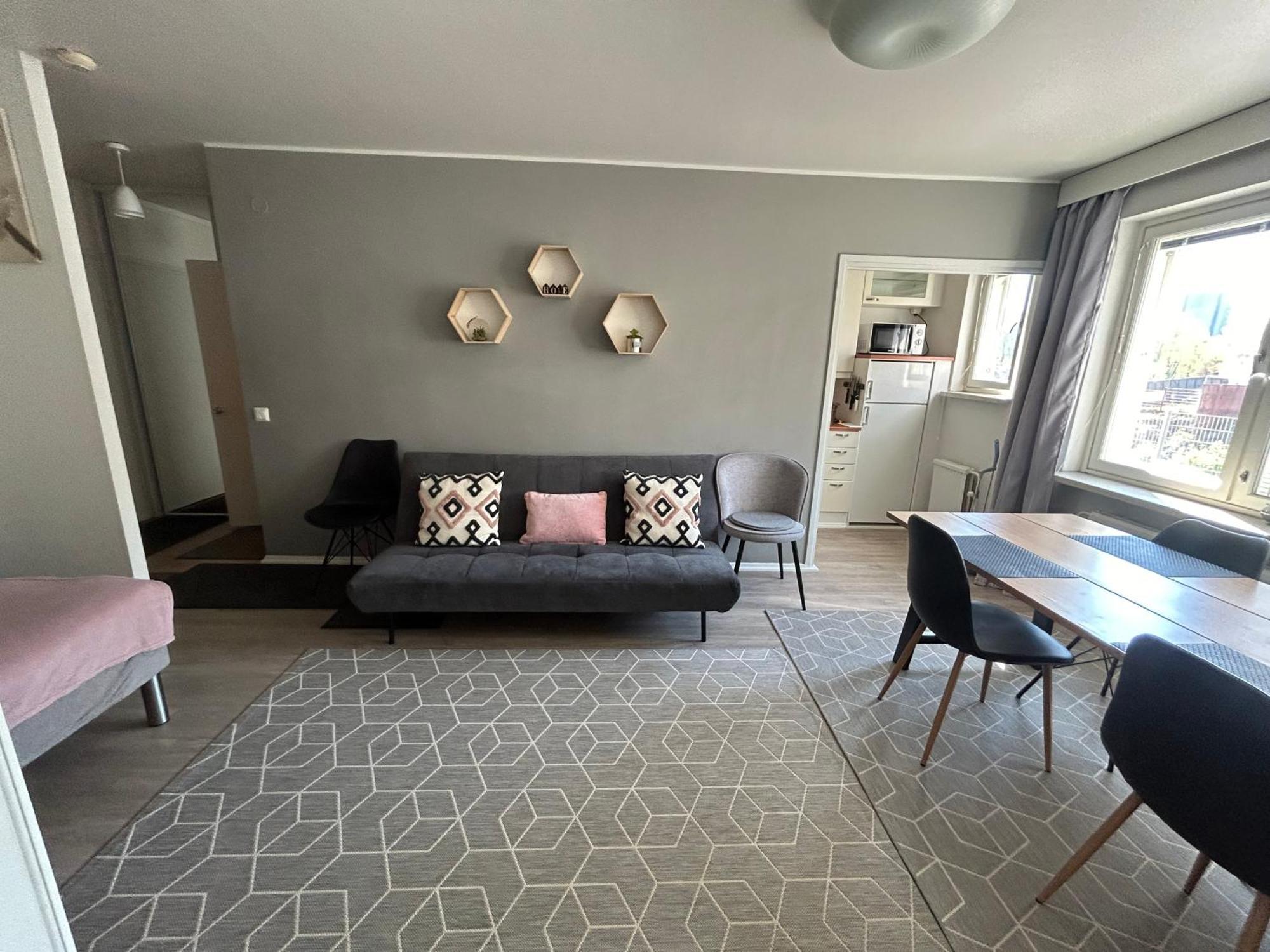 Scandinavian Home 17 City Center Tyoemiehenkatu 2B Хелзинки Екстериор снимка