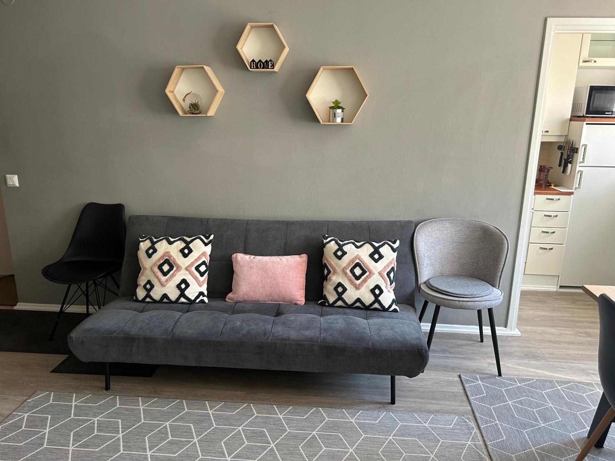 Scandinavian Home 17 City Center Tyoemiehenkatu 2B Хелзинки Екстериор снимка